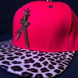 Unisex Red Cheetah Print Side Hussle Hat